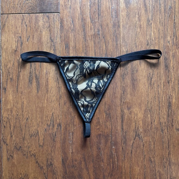 Music Legs Lace Corset & Thong Set | Lingerie Black and Cream | NWOT - Picture 8 of 11